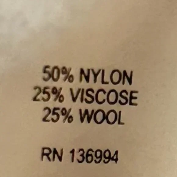 NWT Wool Blend Premium Quality Cream Sweater Cardigan With Rhinestone Buttons - Picture 9 of 9